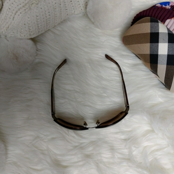 Sunglasses - Picture 6 of 8